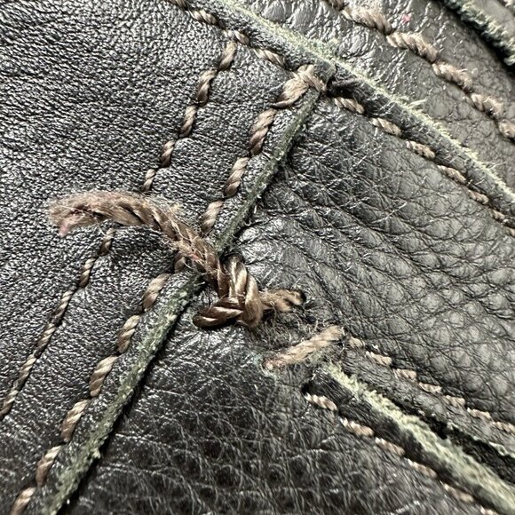 The Sak Black Soft Pebble Leather Adjustable Crossbody Shoulder Bag Purse - Picture 8 of 14